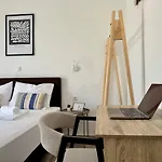Дом отдыха Modern With Garden, Near - El Greco No 3 *