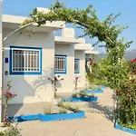 Modern With Garden, Near - El Greco No 3 Дом отдыха *